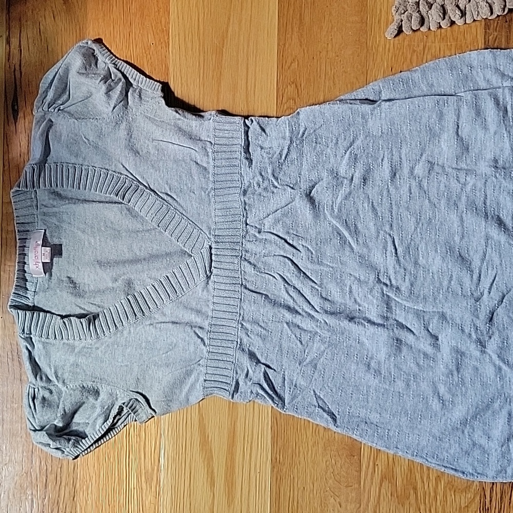 2000's Vintage xhilaration V-neck